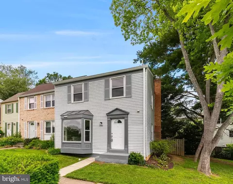 3002 Talking Rock Dr, Fairfax, VA 22031