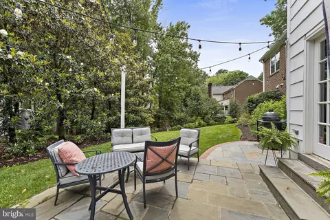 1301 Timberly Ln, Mclean, VA 22102 photo 38