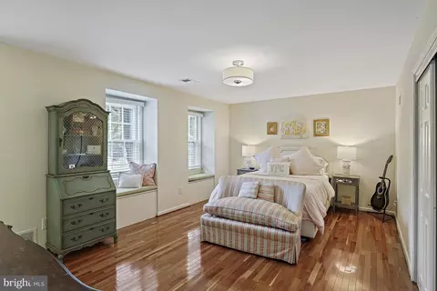 1301 Timberly Ln, Mclean, VA 22102 photo 26