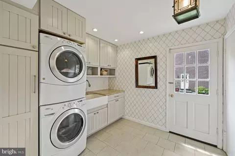1301 Timberly Ln, Mclean, VA 22102 photo 19