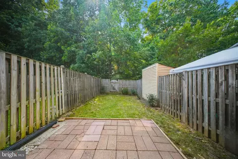 8282 Crestmont Cir, Springfield, VA 22153 photo 30
