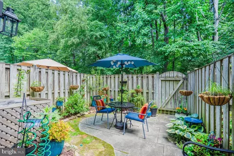 6072 Old Landing Way #48, Burke, VA 22015