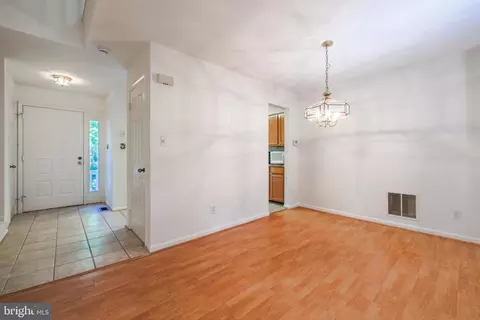 Entry Way - 1655 Oak Spring Way, Reston, VA 20190 photo 2 of 6