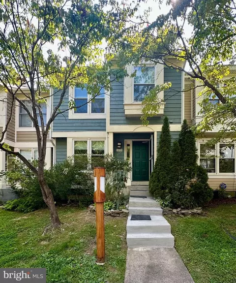 1655 Oak Spring Way, Reston, VA 20190