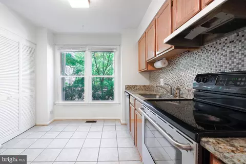 Kitchen - 1655 Oak Spring Way, Reston, VA 20190 photo 1 of 3