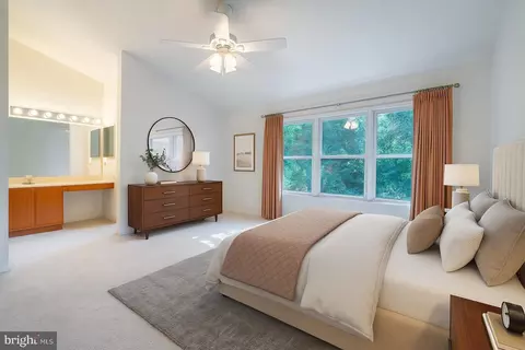Bedroom - 1655 Oak Spring Way, Reston, VA 20190 photo 2 of 7