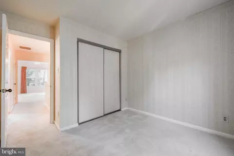 Bedroom - 1655 Oak Spring Way, Reston, VA 20190 photo 4 of 7