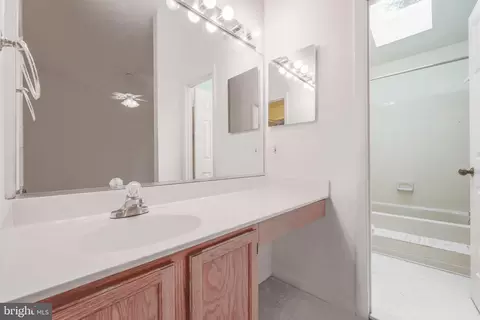 Entry Way - 1655 Oak Spring Way, Reston, VA 20190 photo 5 of 6