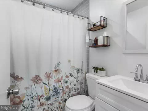 Bath - 5902 Amelia St, Springfield, VA 22150 photo 1 of 1