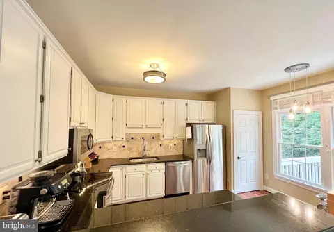 Kitchen - 1310 Sundial Dr, Reston, VA 20194 photo 1 of 5