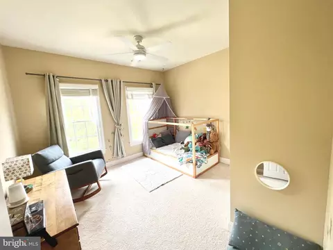 Bedroom - 1310 Sundial Dr, Reston, VA 20194 photo 4 of 9