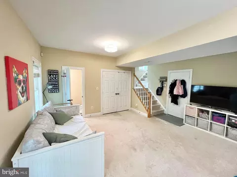 Other - 1310 Sundial Dr, Reston, VA 20194 photo 6 of 7