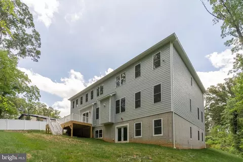 7215 Oriole Ave, Springfield, VA 22150 photo 4
