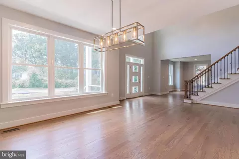 7215 Oriole Ave, Springfield, VA 22150 photo 8