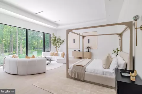 Bedroom - 6501 Bright Mountain Rd, Mclean, VA 22101 photo 1 of 2