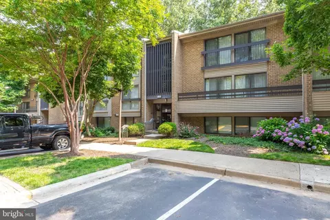 2106 Green Watch Way #101, Reston, VA 20191