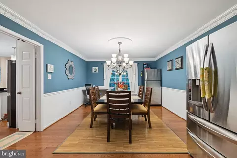 Dining - 6625 Weatheford Ct, Mclean, VA 22101 photo 3 of 4