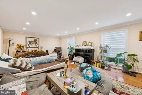 Other - 6625 Weatheford Ct, Mclean, VA 22101 photo 5 of 11