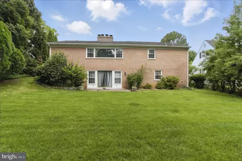 6178 Hardy Dr, Mclean, VA 22101 photo 9