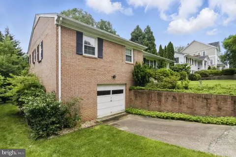 6178 Hardy Dr, Mclean, VA 22101 photo 6