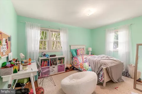 7107 Tyndale St, Mclean, VA 22101 photo 22