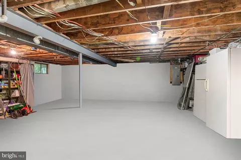 7107 Tyndale St, Mclean, VA 22101 photo 30