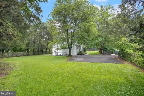 6001 Kroy Ct, Springfield, VA 22150 photo 8