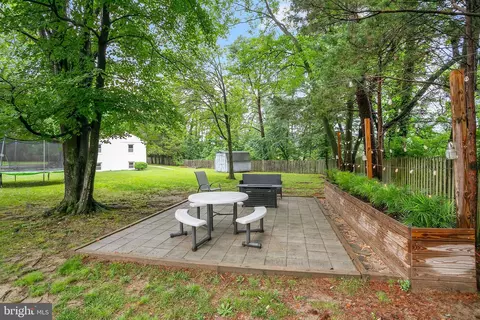 6001 Kroy Ct, Springfield, VA 22150 photo 40