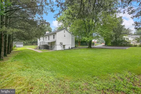 6001 Kroy Ct, Springfield, VA 22150 photo 7