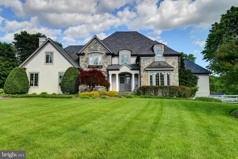 6501 Clifton Rd, Clifton, VA 20124
