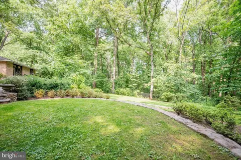 Exterior - 6501 Menlo Rd, Mclean, VA 22101 photo 20 of 27