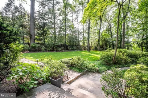 Exterior - 6501 Menlo Rd, Mclean, VA 22101 photo 25 of 27