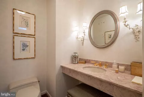 Bath - 6501 Menlo Rd, Mclean, VA 22101 photo 1 of 5