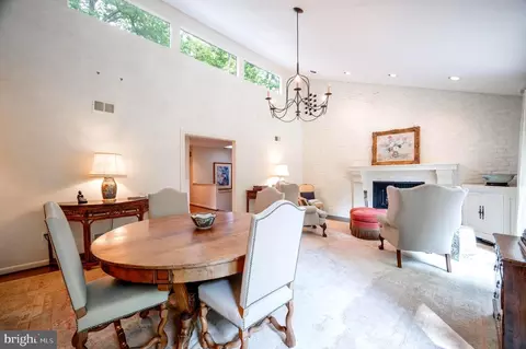 Dining - 6501 Menlo Rd, Mclean, VA 22101 photo 2 of 3