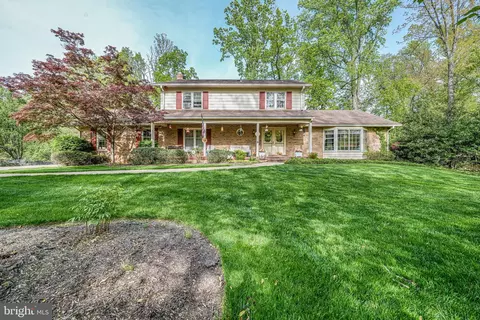 12003 Turf Ln, Reston, VA 20191