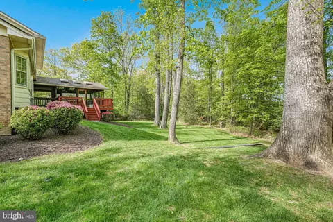 Exterior - 12003 Turf Ln, Reston, VA 20191 photo 6 of 7