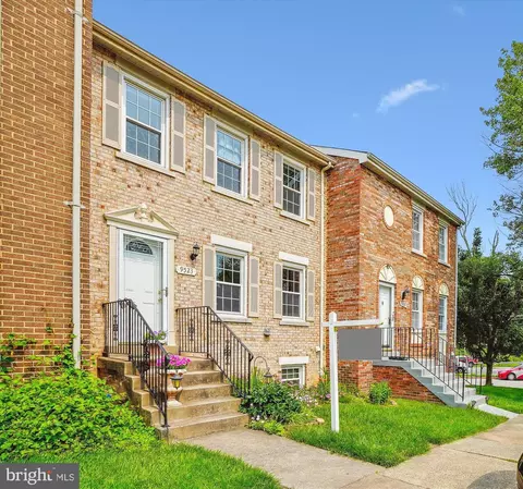 9523 Greencastle Ln, Lorton, VA 22079