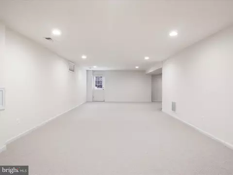 Other - 3903 Beeker Mill Pl, Chantilly, VA 20151 photo 6 of 13