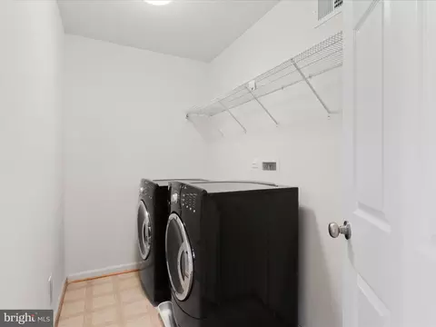 Other - 3903 Beeker Mill Pl, Chantilly, VA 20151 photo 5 of 13