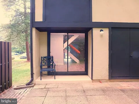 2241 Cartwright Pl, Reston, VA 20191 photo 33