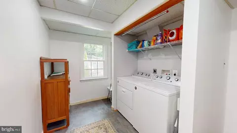 6219 Erman St, Burke, VA 22015 photo 41