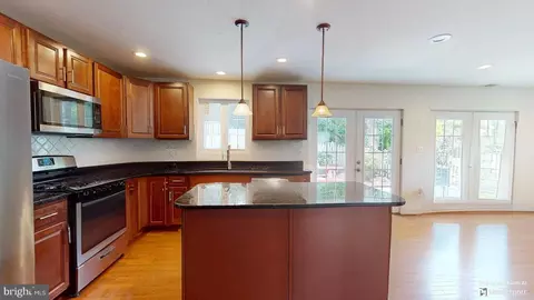 6219 Erman St, Burke, VA 22015 photo 13