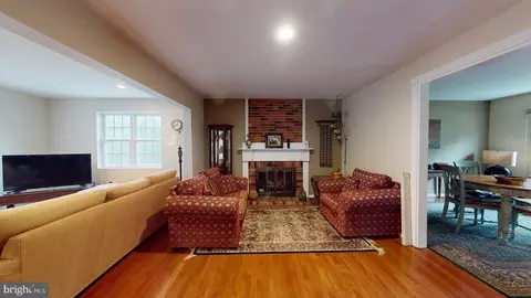 6219 Erman St, Burke, VA 22015 photo 14