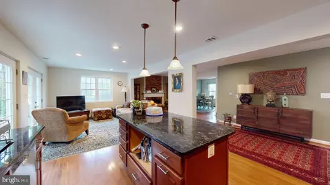 6219 Erman St, Burke, VA 22015 photo 6