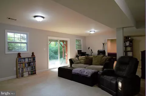 6403 Limerick Ct, Springfield, VA 22152 photo 32
