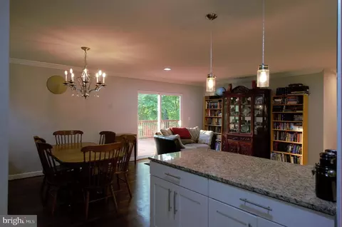 6403 Limerick Ct, Springfield, VA 22152 photo 11