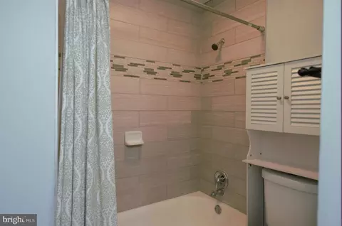6403 Limerick Ct, Springfield, VA 22152 photo 18