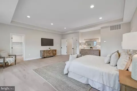 Other - 6654 Chilton Ct, Mclean, VA 22101 photo 10 of 21