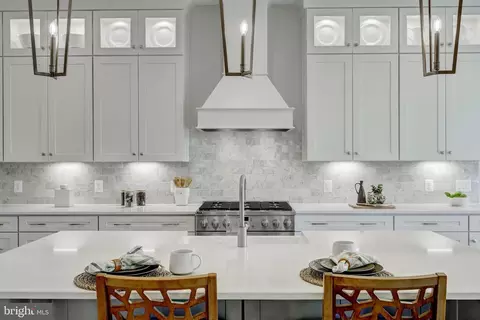 Kitchen - 6654 Chilton Ct, Mclean, VA 22101 photo 2 of 6