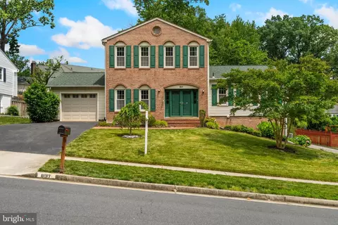 8017 Lake Pleasant Dr, Springfield, VA 22153